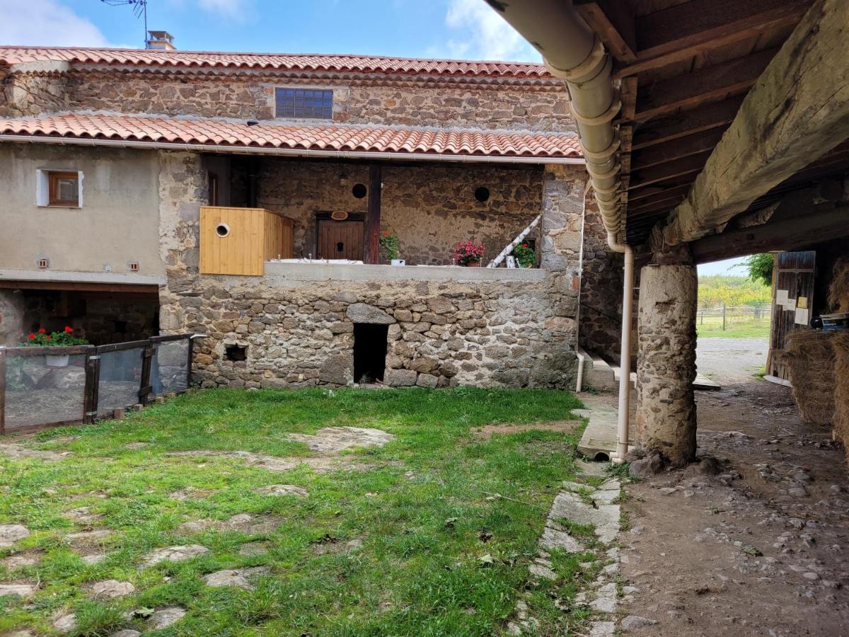 Ferme De La Combe Bed & Breakfast Saint-Jeure-d'Ay Exterior photo